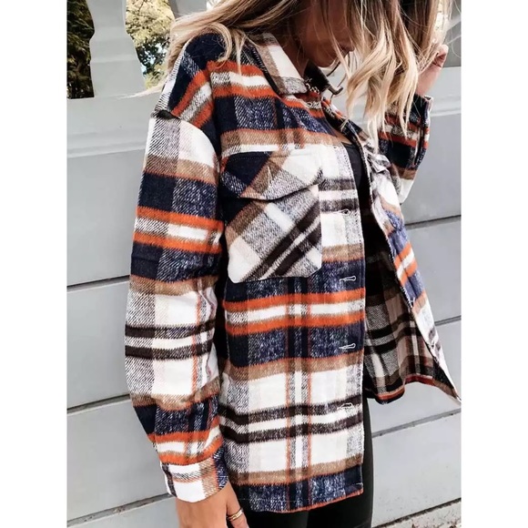 Coming soon! Holds available; Flannel plaid jacket // button down cozy top s m l - Picture 5 of 5